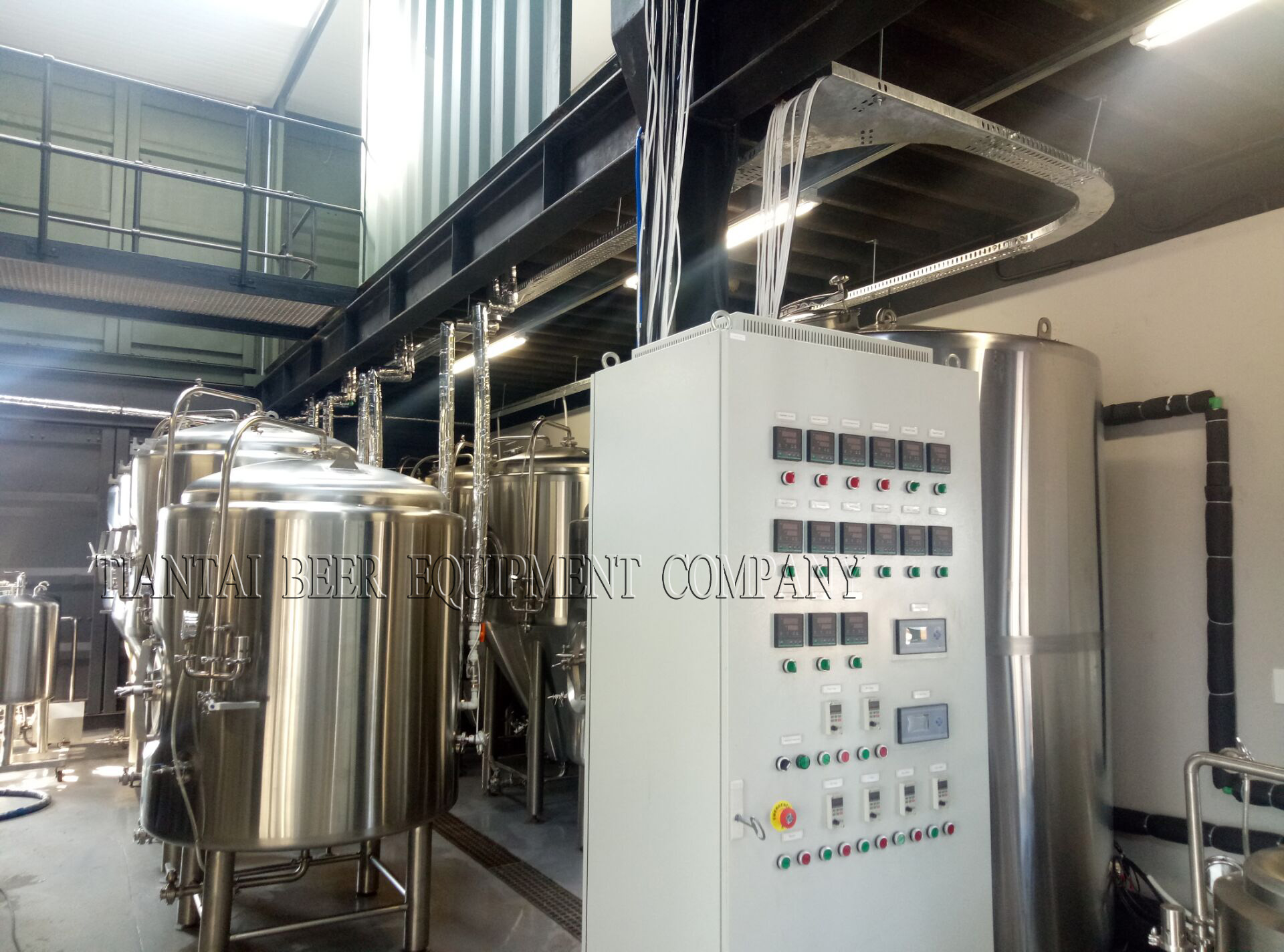 <b>South Africa 1000L brewery system</b>